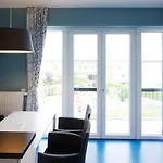 Im Hafen Pier1 Am Cospudener Bei Leipzig Apartment