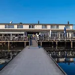 Im Hafen Pier1 Am Cospudener Bei Leipzig *