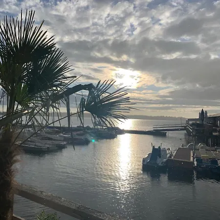 Im Hafen Pier1 Am Cospudener Bei Leipzig