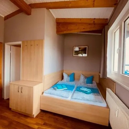 Apartment Im Hafen Pier1 Am Cospudener Bei Leipzig Markkleeberg