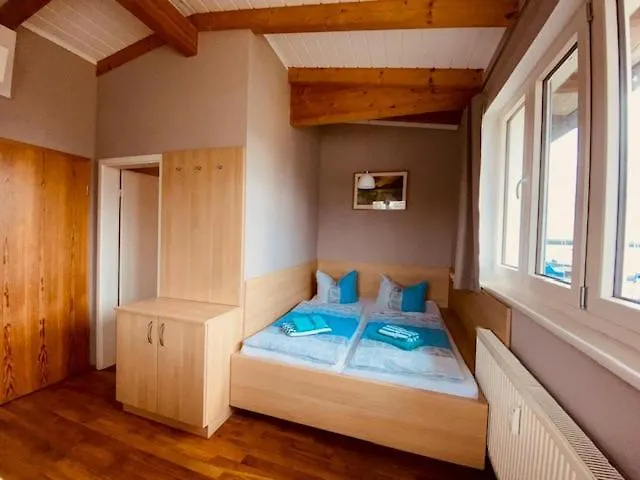 Apartment Im Hafen Pier1 Am Cospudener Bei Leipzig Markkleeberg