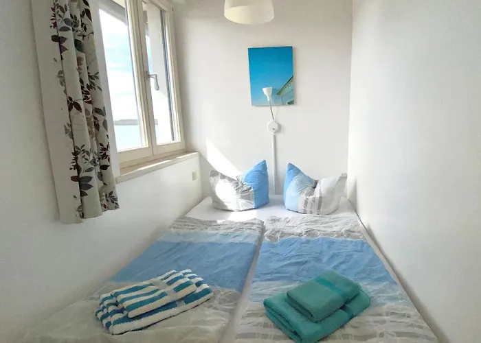 Im Hafen Pier1 Am Cospudener Bei Leipzig Apartment *