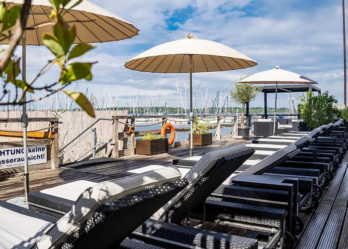 Apartment Im Hafen Pier1 Am Cospudener Bei Leipzig